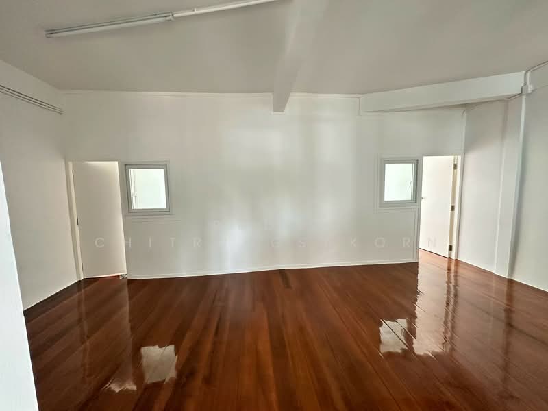 2-Unit 3-Storey Commercial Building for Rent – Rama 8 Bridge / Khaosan Road, Bangkok, Bang Khun Phrom, Phra Nakhon, Bangkok, , 336 sqm, Shophouse For Rent, by Pudis Chitrungsakorn, 500332128 - DDproperty.com