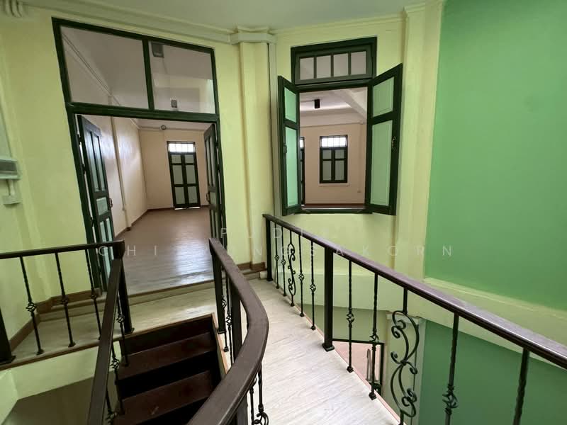 Corner Commercial Building for Rent – Yaowarat / Wongwian 22, Bangkok, Pom Prap, Pom Prap Sattru Phai, Bangkok, , 400 sqm, Shophouse For Rent, by Pudis Chitrungsakorn, 500332129 - DDproperty.com
