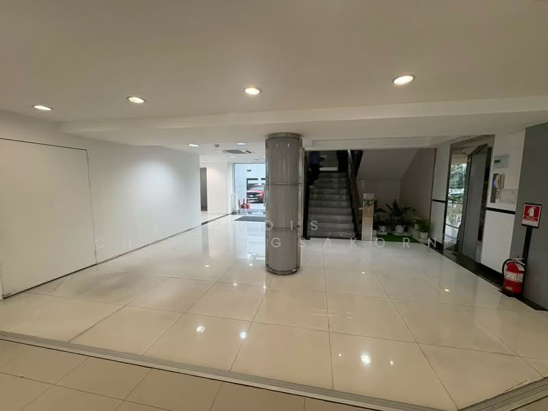 Retail Space for Rent – Phetchaburi / Asoke, Bangkok, Huai Khwang, Bangkok, , 328 sqm, Office Space For Rent, by Pudis Chitrungsakorn, 500332130 - DDproperty.com