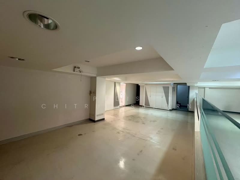 Retail Space for Rent – Phetchaburi / Asoke, Bangkok, Huai Khwang, Bangkok, , 328 sqm, Office Space For Rent, by Pudis Chitrungsakorn, 500332130 - DDproperty.com