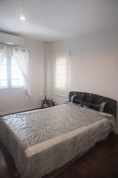 บ้านเดี่ยวให้เช่า ถนน ศรีครินทร์ 51, Bangkok, Nong Bon, Prawet, Bangkok, 4 Bedrooms, 220 sqm, Single Detached House For Rent, by Forty-Six Real Estate Group, 500332168 - DDproperty.com