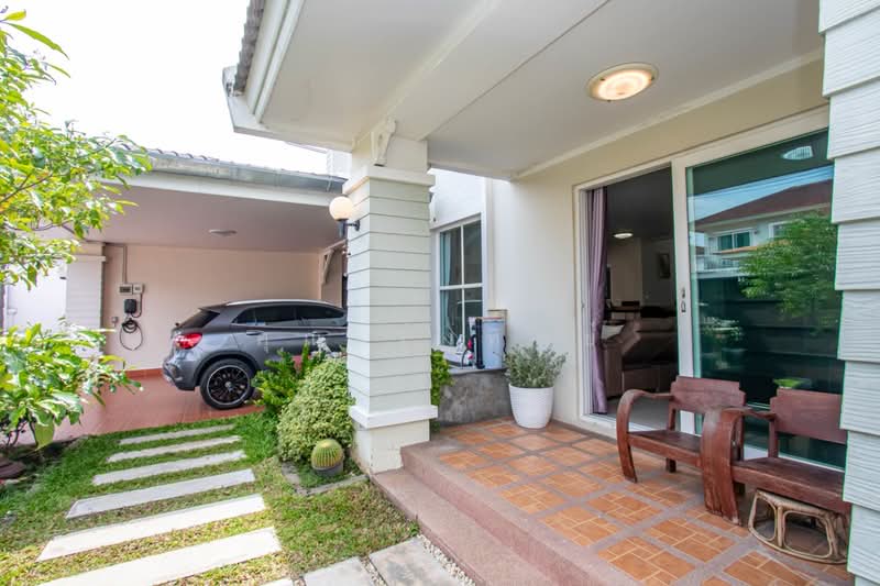 Spacious House in San Kamphaeng, Chiang Mai, San Kamphaeng, Chiang Mai, 5 Bedrooms, 270 sqm, Single Detached House For Sale, by คุณ รุ่งทิพย์, 500332182 - DDproperty.com