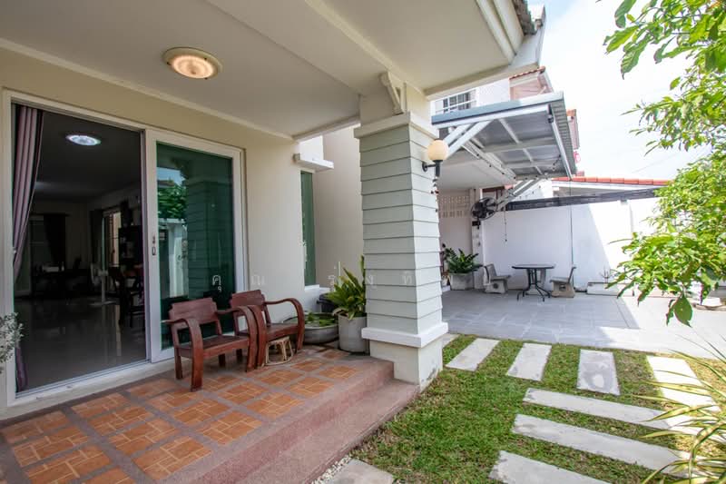 Spacious House in San Kamphaeng, Chiang Mai, San Kamphaeng, Chiang Mai, 5 Bedrooms, 270 sqm, Single Detached House For Sale, by คุณ รุ่งทิพย์, 500332182 - DDproperty.com