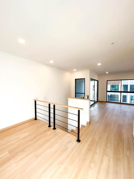 Arden Phatthanakan, Bangkok, Phatthanakan 20, Phatthanakan Road, Suan Luang, Bangkok, 3 Bedrooms, 185 sqm, Townhouse For Sale, by NR AGENT, 500332186 - DDproperty.com