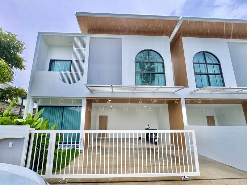 Baan Sirarom : บ้าน สิรารมย์ ป่าคลอก, ภูเก็ต, ป่าคลอก, ถลาง, ภูเก็ต, 161 ตร.ม., วิลล่า ให้เช่า, โดย Apichaya Jamjarat (Amanda), 500332227 - DDproperty.com