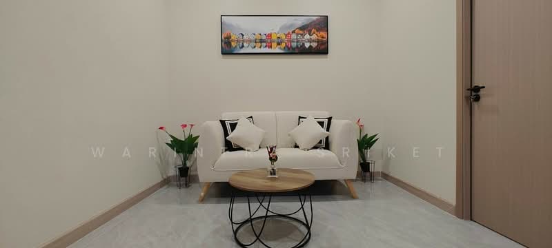 Ekmongkol2, Chon Buri (Pattaya), Nong Pru, Bang Lamung (Pattaya), Chon Buri (Pattaya), 5 Bedrooms, 250 sqm, Single Detached House For Sale, by warintra Sriket, 500332228 - DDproperty.com