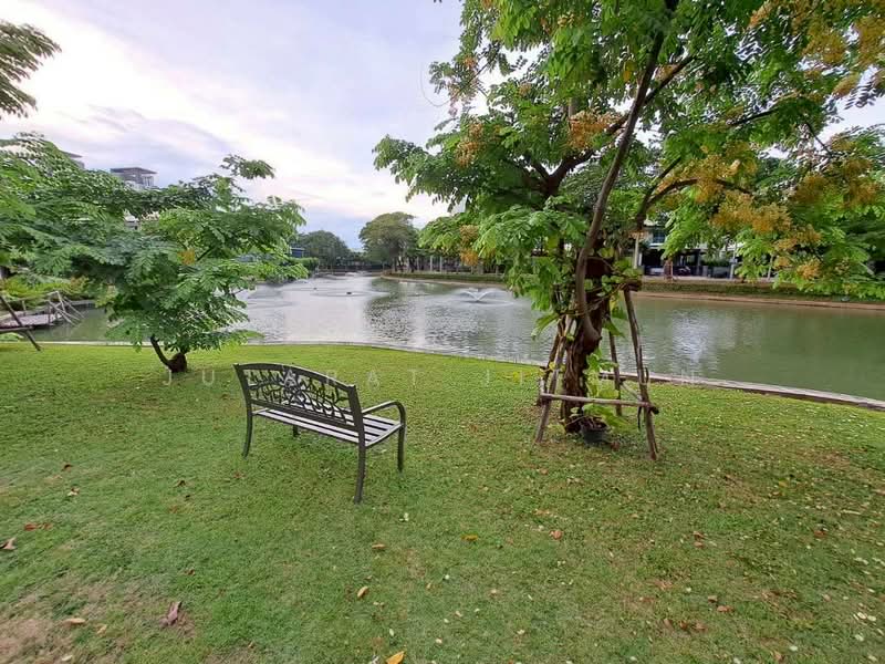 The Parkland Srinakarin Lakeside : เดอะ พาร์คแลนด์ ศรีนครินทร์ เลคไซด์, สมุทรปราการ, 555 ถ. ลาซาล, บางแก้ว, บางพลี, สมุทรปราการ, 36 ตร.ม., คอนโด ขาย, โดย Jutarat Jitmun, 500332251 - DDproperty.com