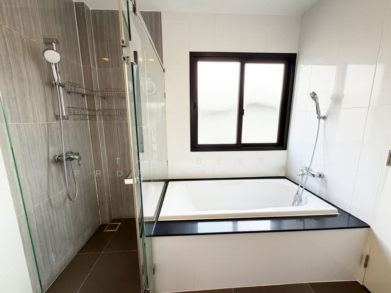 The City Ekkamai-Ladprao, Bangkok, Pradit Manutham Road, Phlapphla, Wang Thonglang, Bangkok, 4 Bedrooms, 337 sqm, Single Detached House For Sale, by The Best Property เมย์, 500332258 - DDproperty.com