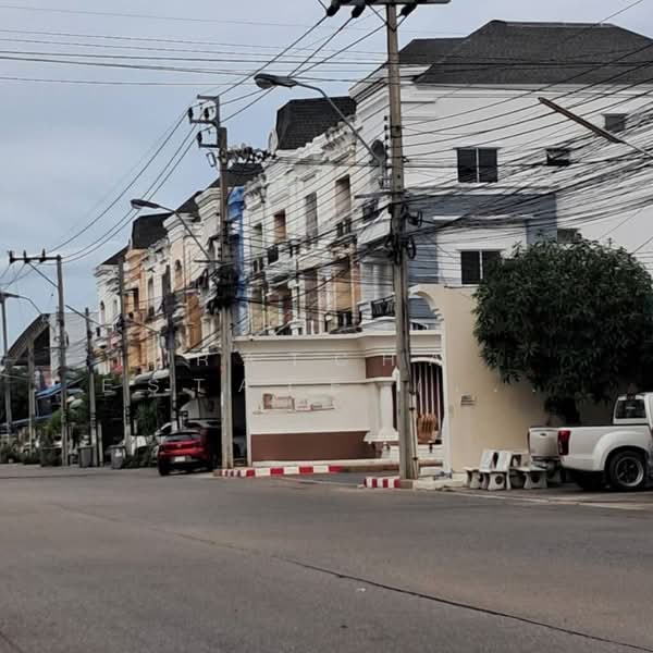 Parinyalak Wongwan Sathorn, Bangkok, Bang Khae, Bangkok, 3 Bedrooms, 193 sqm, Townhouse For Sale, by RATCHA ESTATE (รัชชา เอสเตท), 500332261 - DDproperty.com