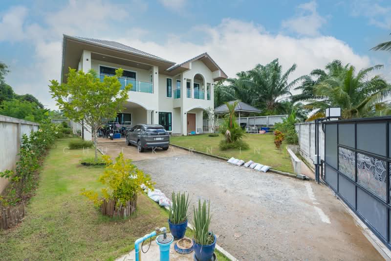 Thalang, Phuket, Thep Krasattri, Thalang, Phuket, 4 Bedrooms, 381 sqm, Single Detached House For Sale, by Chutikarn In-On, 500332263 - DDproperty.com