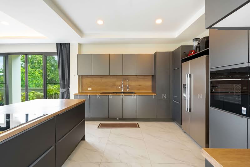 Thalang, Phuket, Thep Krasattri, Thalang, Phuket, 4 Bedrooms, 381 sqm, Single Detached House For Sale, by Chutikarn In-On, 500332263 - DDproperty.com