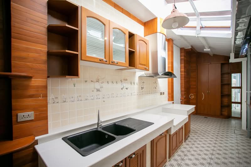 บ้านไม้สัก ใกล้สุทธิสาร, กรุงเทพ, สามเสนนอก, ห้วยขวาง, กรุงเทพ, 350 ตร.ม., บ้านเดี่ยว ให้เช่า, โดย Janyanan (Pang), 500332275 - DDproperty.com