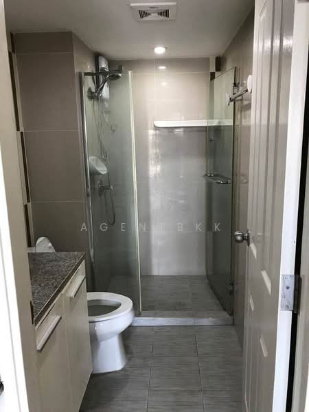 Zenith Place @ Sukhumvit 71/1, Bangkok, 1747 Sukhumvit Road, Phra Kanong Nua, Watthana, Bangkok, 1 Bedroom, 34 sqm, Condo For Rent, by Agentbkk, 500332316 - DDproperty.com