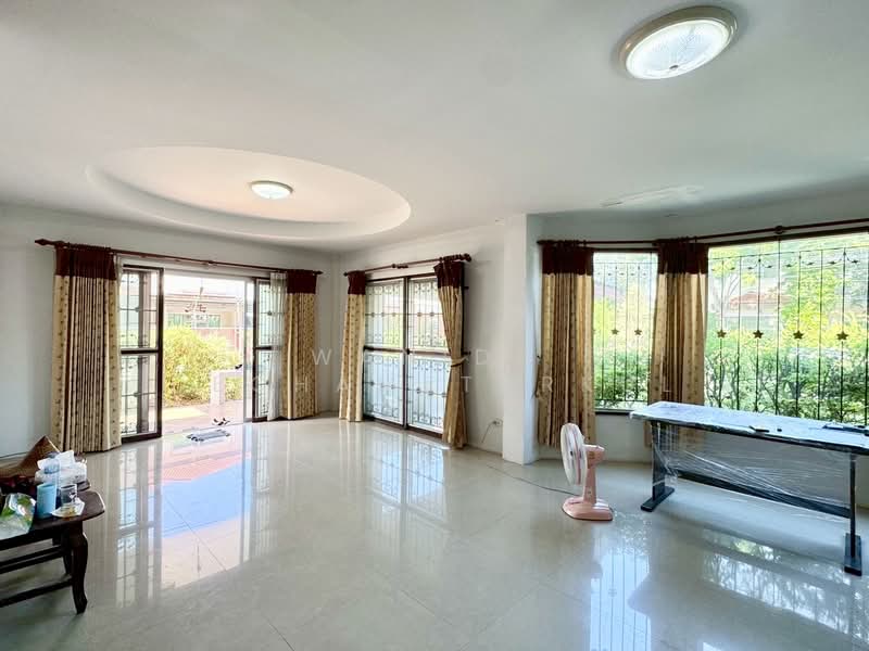 Orchid Villa Bangna Km.24 : ออร์คิด วิลล่า บางนา กม.24, สมุทรปราการ, ถนนบางนา-ตราด กม. 24, บางเสาธง, สมุทรปราการ, 250 ตร.ม., บ้านเดี่ยว ขาย, โดย Wanida Dechametarkul, 500332329 - DDproperty.com