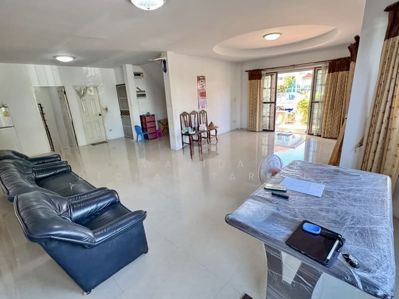 Orchid Villa Bangna Km.24, Samut Prakan, Bangna-Trad Road Km. 24, Bang Sao Thong, Samut Prakan, 4 Bedrooms, 250 sqm, Single Detached House For Sale, by Wanida Dechametarkul, 500332329 - DDproperty.com