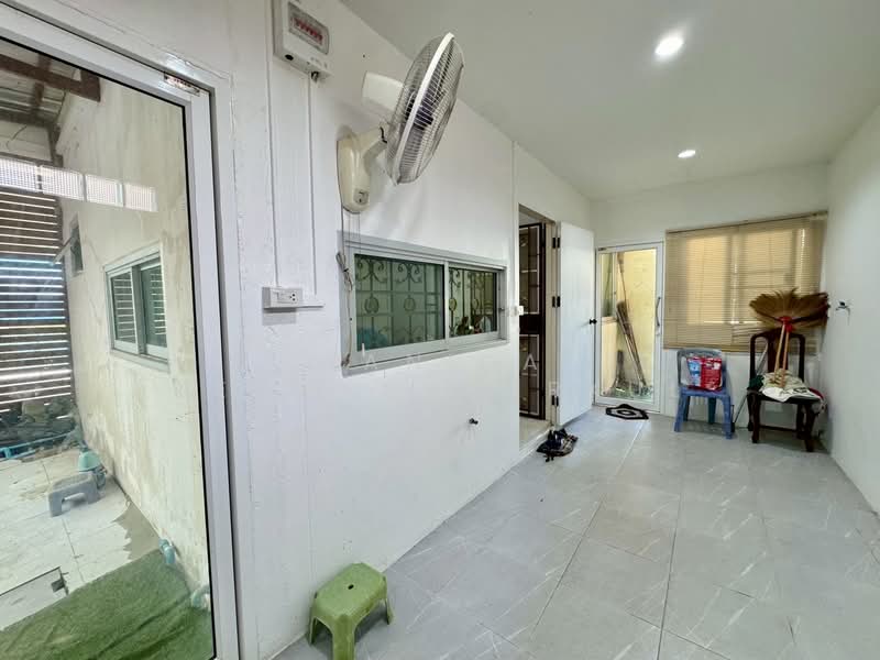 Orchid Villa Bangna Km.24 : ออร์คิด วิลล่า บางนา กม.24, สมุทรปราการ, ถนนบางนา-ตราด กม. 24, บางเสาธง, สมุทรปราการ, 250 ตร.ม., บ้านเดี่ยว ขาย, โดย Wanida Dechametarkul, 500332329 - DDproperty.com