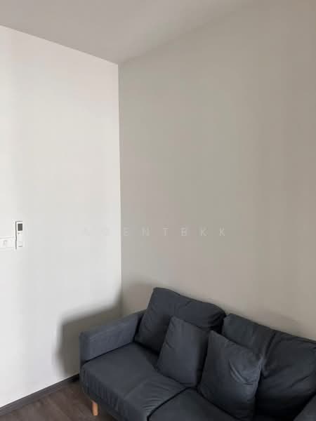 Rich Point @ BTS Wutthakat, Bangkok, Wutthakat Road, Talat Plu, Thon Buri, Bangkok, 1 Bedroom, 26 sqm, Condo For Rent, by Agentbkk, 500332339 - DDproperty.com