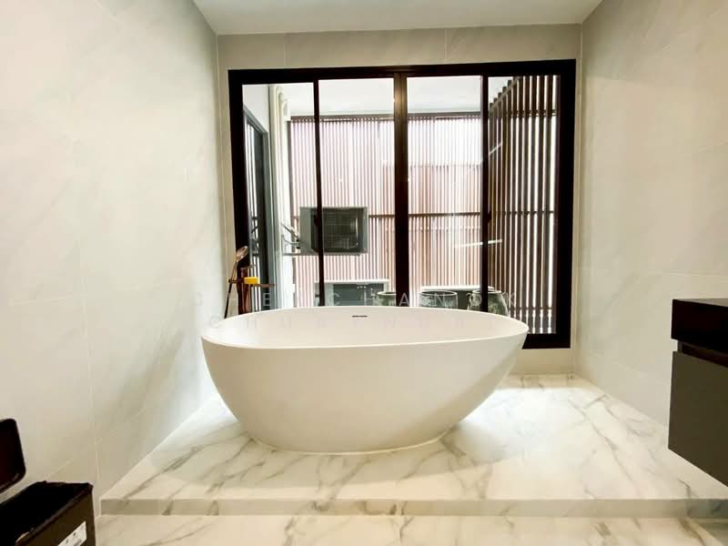 The Honor Yothinpattana, Bangkok, 3 Thanon Pho Kaeo, Khlong Chan, Bang Kapi, Bangkok, 6 Bedrooms, 710 sqm, Single Detached House For Sale, by Chekchanok Chuaynual, 500332350 - DDproperty.com