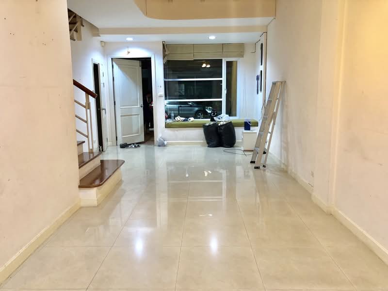 Premium Place Ramintra 14 : พรีเมี่ยม เพลส รามอินทรา 14, กรุงเทพ, ถนนรามอินทรา, ท่าแร้ง, บางเขน, กรุงเทพ, 136 ตร.ม., ทาวน์เฮ้าส์ ให้เช่า, โดย ศิริวรรณ เผือกใจแผ้ว, 500332352 - DDproperty.com