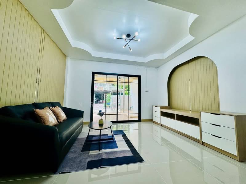 TANAPATTANA, Nonthaburi, Talat Kwan, Muang Nonthaburi, Nonthaburi, 2 Bedrooms, 103 sqm, Townhouse For Sale, by NR AGENT, 500332355 - DDproperty.com