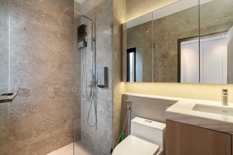 Chokechai 4, Bangkok, Lat Phrao, Bangkok, 3 Bedrooms, 180 sqm, Townhouse For Sale, by Wachirarut K., 500332356 - DDproperty.com