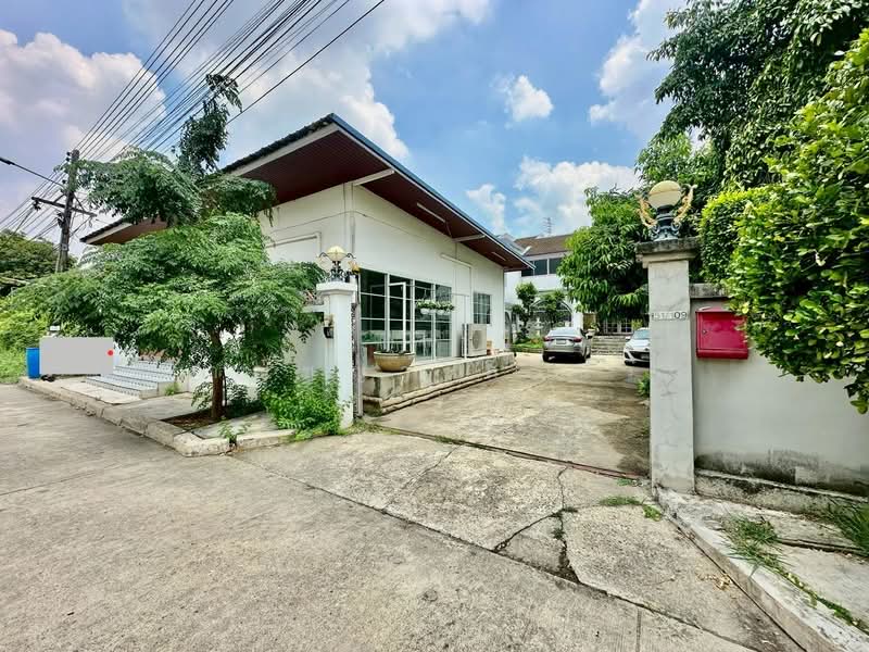 Muang Ake Village : หมู่บ้านเมืองเอก, ปทุมธานี, ถนนเมืองเอก, หลักหก, เมืองปทุมธานี, ปทุมธานี, 300 ตร.ม., บ้านเดี่ยว ขาย, โดย ปาณชญา ศรีนวล, 500332375 - DDproperty.com