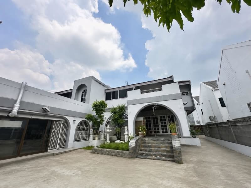 Muang Ake Village, Pathum Thani, Muang Ake Rd, Lak Hok, Muang Pathum Thani, Pathum Thani, 3 Bedrooms, 300 sqm, Single Detached House For Sale, by ปาณชญา ศรีนวล, 500332375 - DDproperty.com