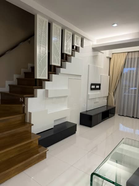 Bless Town Sukhumvit 50, Bangkok, Sukhumvit 50 Road, Phra Kanong, Khlong Toei, Bangkok, 3 Bedrooms, 300 sqm, Townhouse For Rent, by NTG Property House Co.,Ltd., 500332387 - DDproperty.com