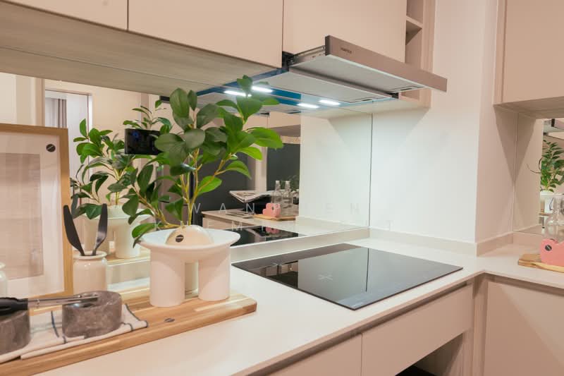 Reference Ekkamai, Bangkok, 65 Sukhumvit Road, Khlong Tan Nua, Watthana, Bangkok, 2 Bedrooms, 66 sqm, Condo For Sale, by Wanphen Khemprasit, 500332397 - DDproperty.com