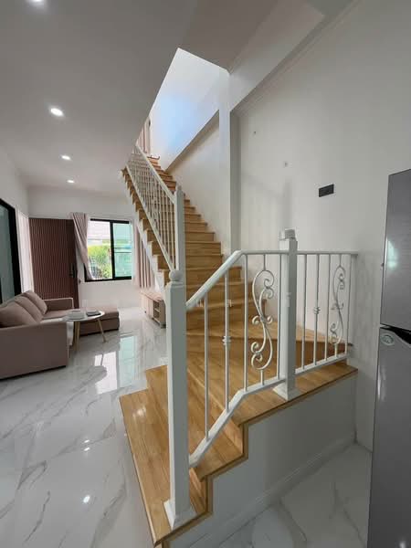 ให้เช่าบ้านเดี่ยว 2 ชั้น บ้านใหม่ ใกล้หนองมน ชลบุรี, Chon Buri (Pattaya), Huai Kapi, Muang Chon Buri, Chon Buri (Pattaya), 3 Bedrooms, 200 sqm, Single Detached House For Rent, by Dusit Saengfa, 500332401 - DDproperty.com