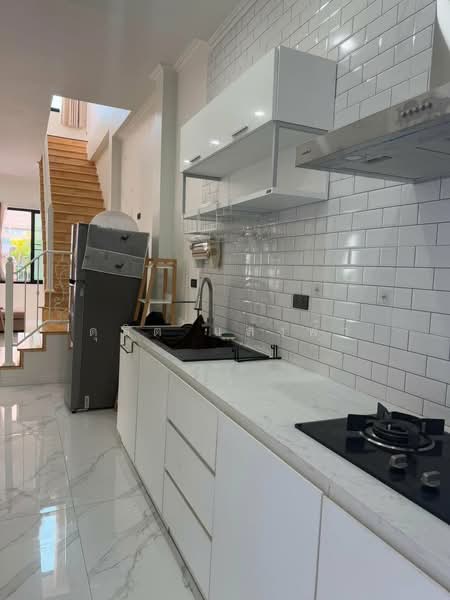 ให้เช่าบ้านเดี่ยว 2 ชั้น บ้านใหม่ ใกล้หนองมน ชลบุรี, Chon Buri (Pattaya), Huai Kapi, Muang Chon Buri, Chon Buri (Pattaya), 3 Bedrooms, 200 sqm, Single Detached House For Rent, by Dusit Saengfa, 500332401 - DDproperty.com