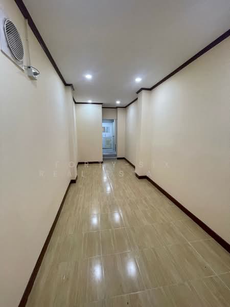 เช่าอาคารพาณิชย์ ใจกลางสีลม-พัฒน์พงศ์, Bangkok, สุรวงศ์ ซอย5, Suriyawong, Bang Rak, Bangkok, , 220 sqm, Shophouse For Rent, by Forty-Six Real Estate Group, 500332429 - DDproperty.com