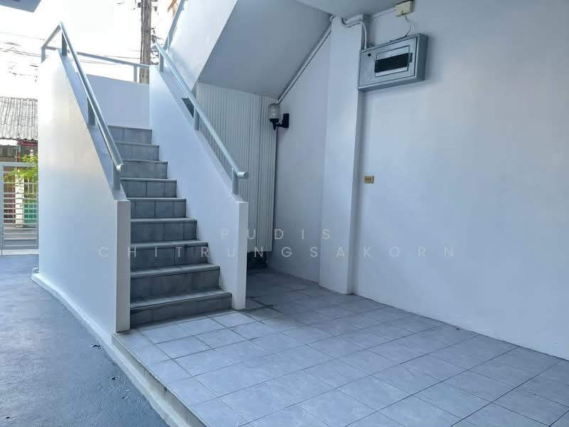 4-Storey Townhome for Rent – Inthamara Area, Bangkok, Din Daeng, Bangkok, , 160 sqm, Shophouse For Rent, by Pudis Chitrungsakorn, 500332446 - DDproperty.com
