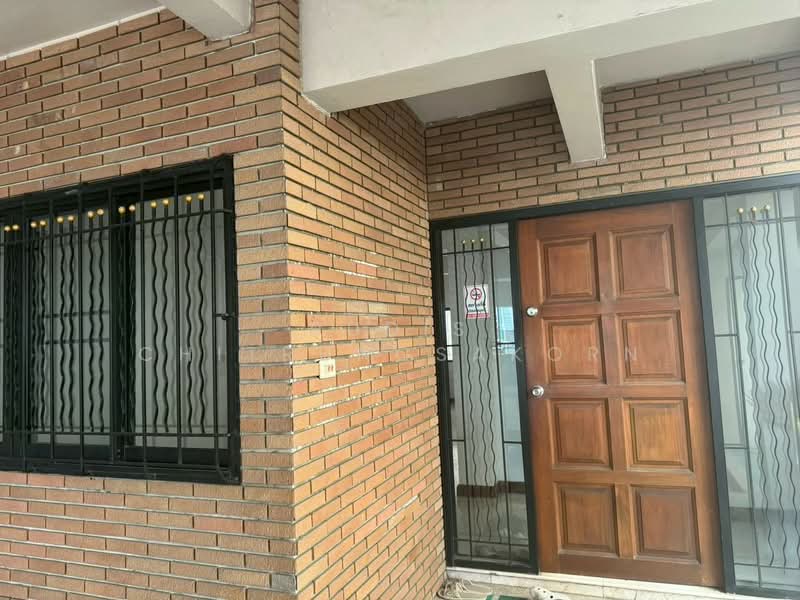 Townhome for Rent – Sukhumvit / Nana, Bangkok, Khlong Toei, Bangkok, , 500 sqm, Shophouse For Rent, by Pudis Chitrungsakorn, 500332449 - DDproperty.com