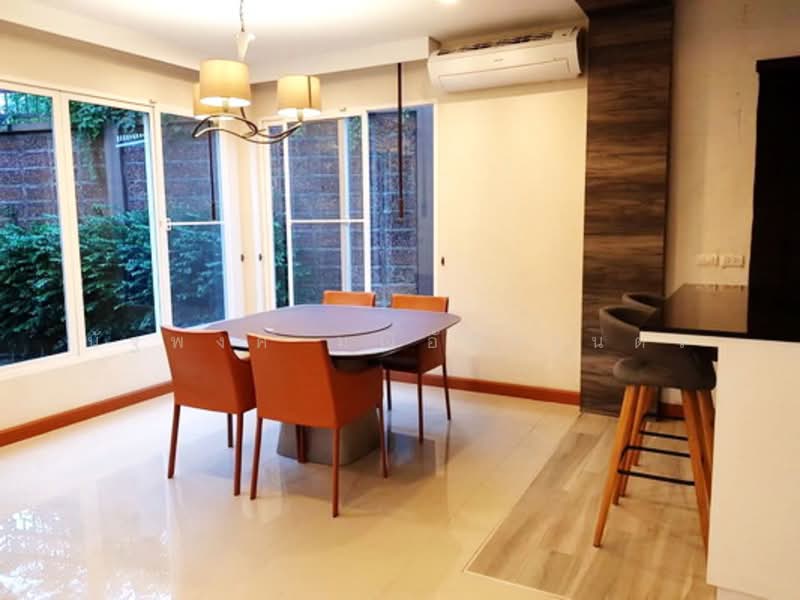 Laddarom Chaiyaphruk-Chaengwattana, Nonthaburi, Chaiyapruek Road, Khlong Phra Udom, Pak Kret, Nonthaburi, 4 Bedrooms, 240 sqm, Single Detached House For Rent, by นัฐพงค์ มณีอัครเนตร, 500332452 - DDproperty.com