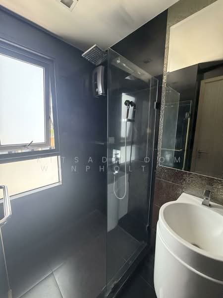 Rhythm Sukhumvit 36-38, Bangkok, 55 Soi Sukhumvit 36, Sukhumvit Road, Phra Kanong, Khlong Toei, Bangkok, 1 Bedroom, 48 sqm, Condo For Rent, by Kitsadapoom Wanpholthong, 500332454 - DDproperty.com