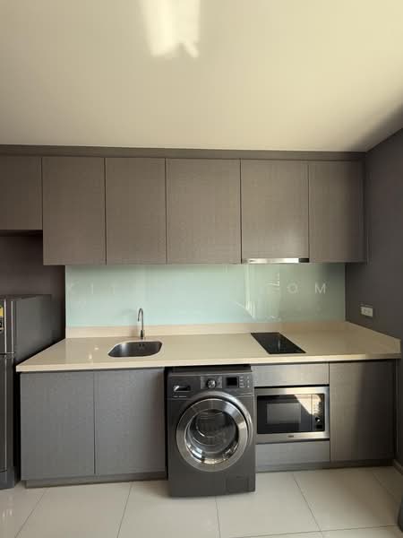 Rhythm Sukhumvit 36-38, Bangkok, 55 Soi Sukhumvit 36, Sukhumvit Road, Phra Kanong, Khlong Toei, Bangkok, 1 Bedroom, 48 sqm, Condo For Rent, by Kitsadapoom Wanpholthong, 500332454 - DDproperty.com