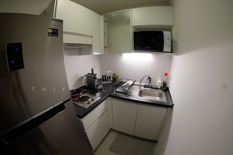 Thru Thonglor, Bangkok, Petchaburi Road, Bang Kapi, Huai Khwang, Bangkok, 2 Bedrooms, 62 sqm, Condo For Rent, by Thiya Chaysabut, 500332469 - DDproperty.com