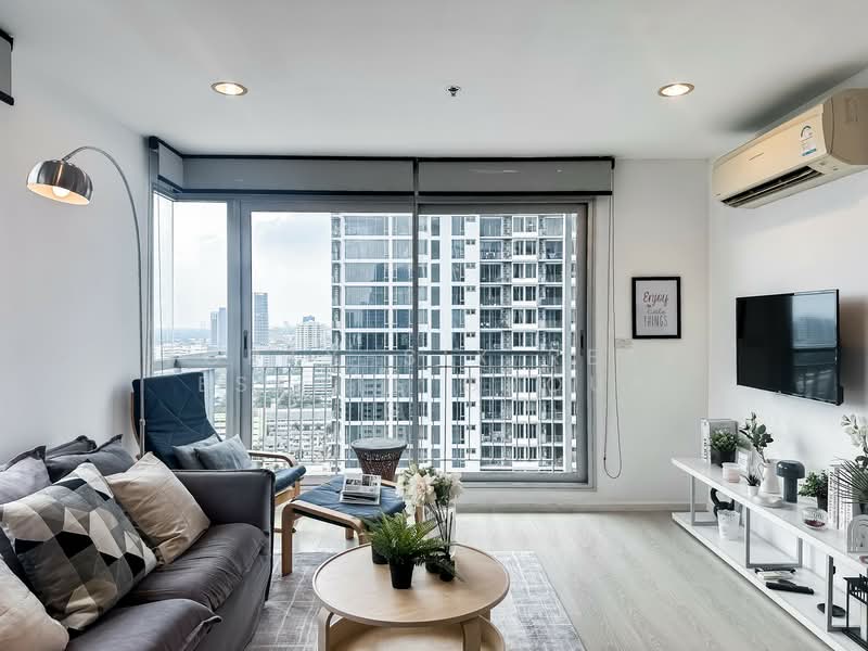 Rhythm Sathorn-Narathiwas : ริทึ่ม สาทร-นราธิวาส, กรุงเทพ, 651 ถนนนราธิวาสราชนครินทร์, ทุ่งมหาเมฆ, สาทร, กรุงเทพ, 62 ตร.ม., คอนโด ให้เช่า, โดย Forty-Six Real Estate Group, 500332477 - DDproperty.com