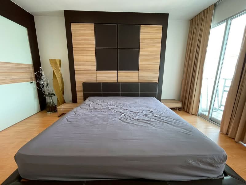 Nusasiri Grand, Bangkok, Soi Sukhumvit 42, Phra Kanong, Khlong Toei, Bangkok, 1 Bedroom, 80 sqm, Condo For Rent, by รัชกานต์ อัจฉริยะโพธา, 500332507 - DDproperty.com