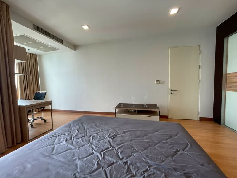 Nusasiri Grand, Bangkok, Soi Sukhumvit 42, Phra Kanong, Khlong Toei, Bangkok, 1 Bedroom, 80 sqm, Condo For Rent, by รัชกานต์ อัจฉริยะโพธา, 500332507 - DDproperty.com