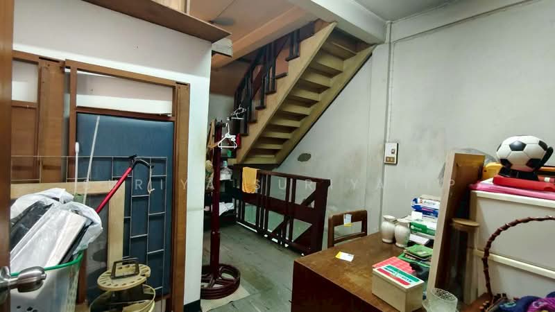 Townhouse in Silom, Bangkok, พิพัฒน์ 2, Silom, Bang Rak, Bangkok, 3 Bedrooms, 150 sqm, Townhouse For Sale, by Suriya Suriyatip, 500332509 - DDproperty.com
