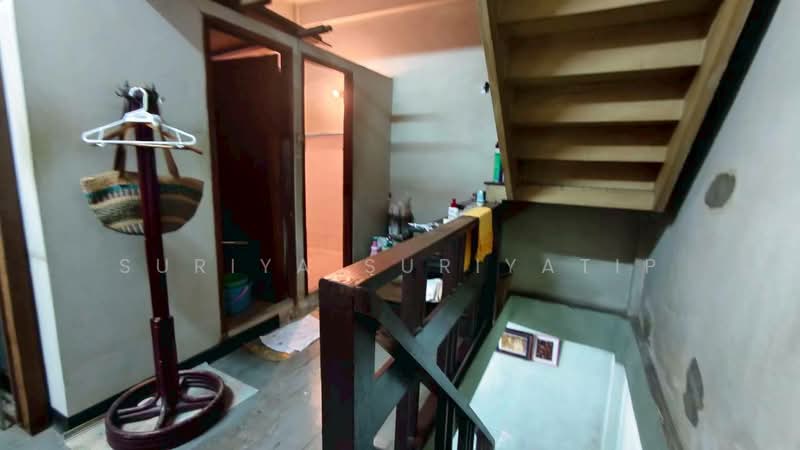 Townhouse in Silom, Bangkok, พิพัฒน์ 2, Silom, Bang Rak, Bangkok, 3 Bedrooms, 150 sqm, Townhouse For Sale, by Suriya Suriyatip, 500332509 - DDproperty.com