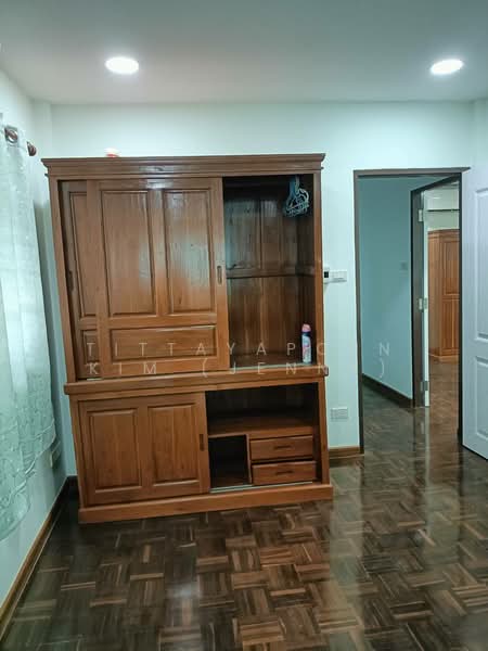 Baan Rock Garden Meng Jai, Bangkok, Wang Thonglang, Bangkok, 3 Bedrooms, 170 sqm, Townhouse For Rent, by Tittayaporn Kim (Jenny), 500332511 - DDproperty.com