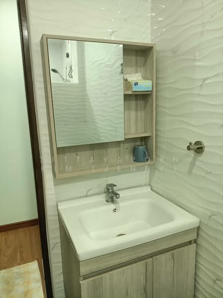 Baan Rock Garden Meng Jai, Bangkok, Wang Thonglang, Bangkok, 3 Bedrooms, 170 sqm, Townhouse For Rent, by Tittayaporn Kim (Jenny), 500332511 - DDproperty.com
