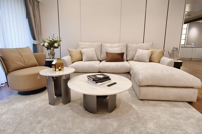 Mayfair Garden Apartment, Bangkok, 59 Soi Sukhumvit 16, Khlong Toei, Bangkok, 4 Bedrooms, 260 sqm, Apartment For Rent, by Ailada Ngamsri, 500332518 - DDproperty.com