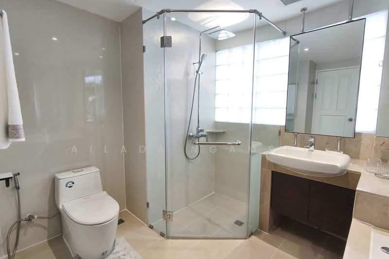 Mayfair Garden Apartment : เมย์แฟร์ การ์เดน อพาร์ทเมนท์, กรุงเทพ, 59 ซอย สุขุมวิท 16, คลองเตย, กรุงเทพ, 260 ตร.ม., อพาร์ทเมนท์ ให้เช่า, โดย Ailada Ngamsri, 500332518 - DDproperty.com