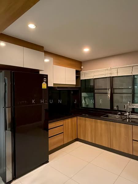 Bless Town Sukhumvit 50, Bangkok, Sukhumvit 50 Road, Phra Kanong, Khlong Toei, Bangkok, 3 Bedrooms, 240 sqm, Townhouse For Rent, by Khun Jane, 500332562 - DDproperty.com