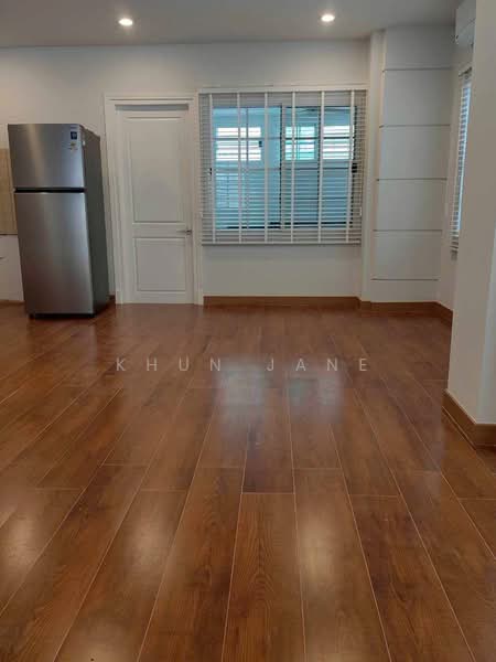 Plus Park Avenue Lasalle - Srinakarin, Bangkok, Bang Na Tai, Bang Na, Bangkok, 4 Bedrooms, 320 sqm, Townhouse For Rent, by Khun Jane, 500332608 - DDproperty.com