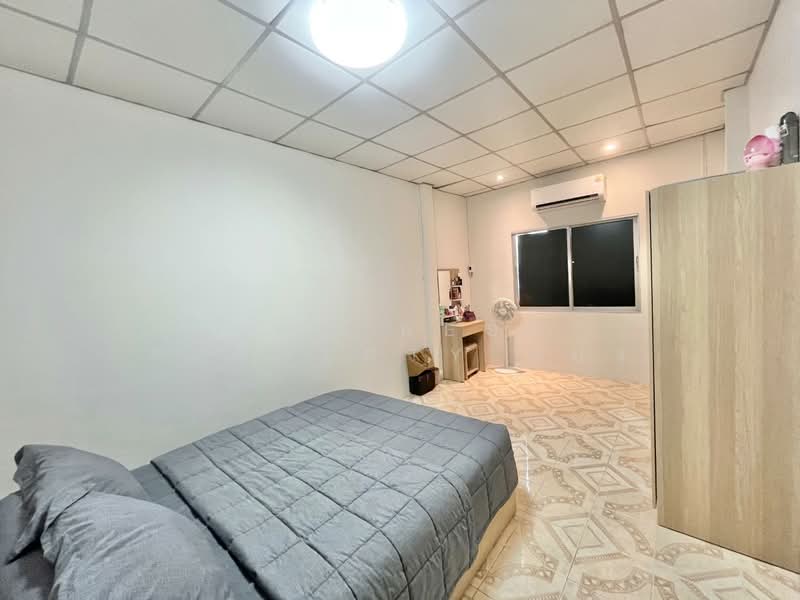 ลาวัลย์ ประชาอุทิศ-คู่สร้าง, Samut Prakan, Nai Khlong Bang Pla Kot, Phra Samut Jadee, Samut Prakan, 4 Bedrooms, 100 sqm, Townhouse For Sale, by The Best Property แป้ง, 500332674 - DDproperty.com